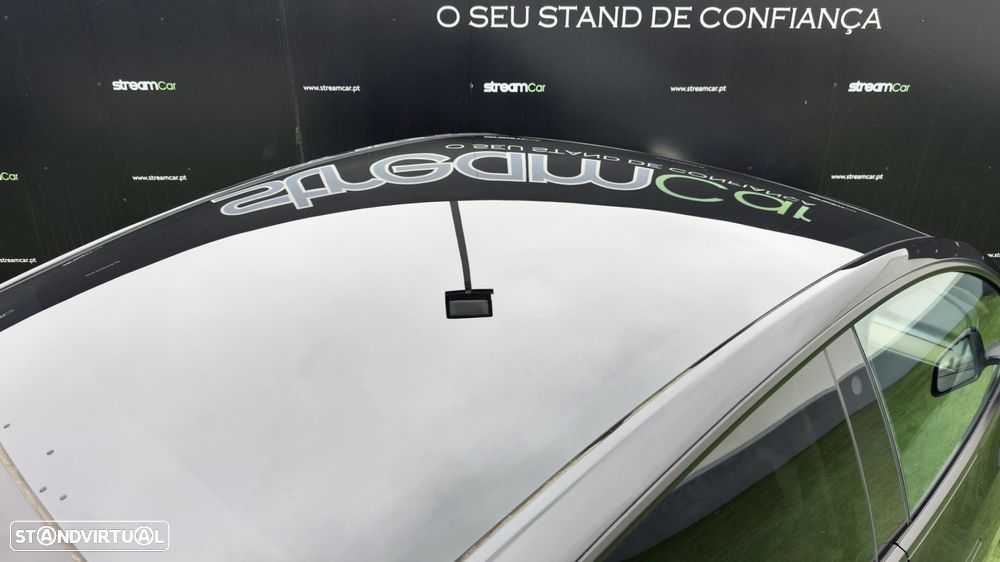 Tesla Model Y RWD - 9