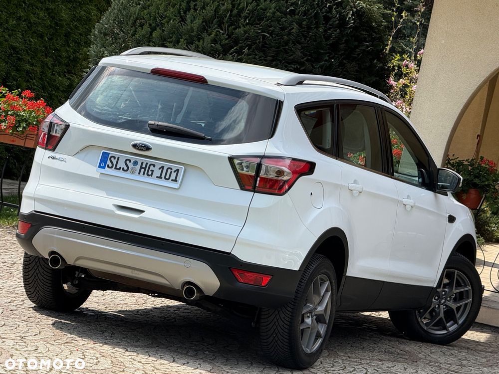 Ford Kuga 2.0 TDCi 4x4 Titanium - 9