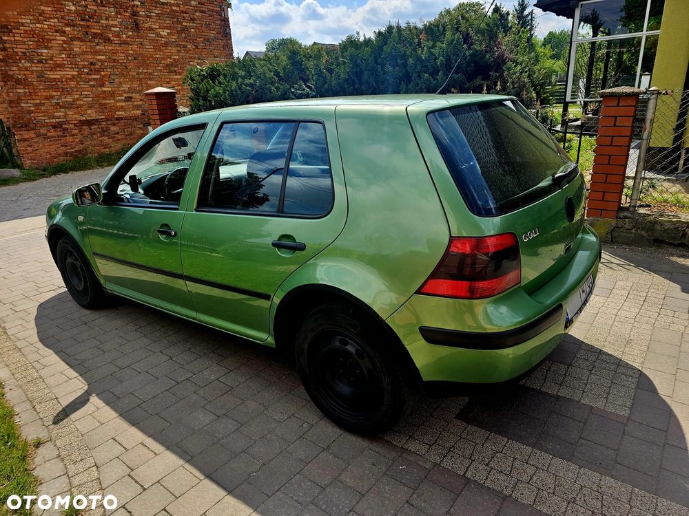 Volkswagen Golf 1.4 Comfortline - 4