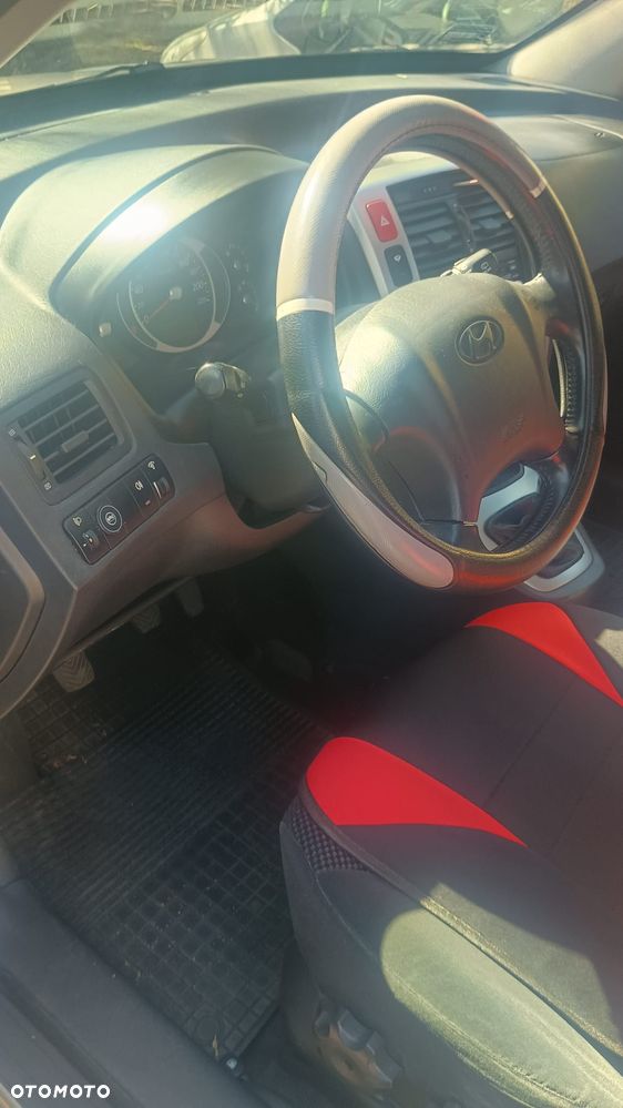 Hyundai Tucson 2.0 2WD Team 08 - 5