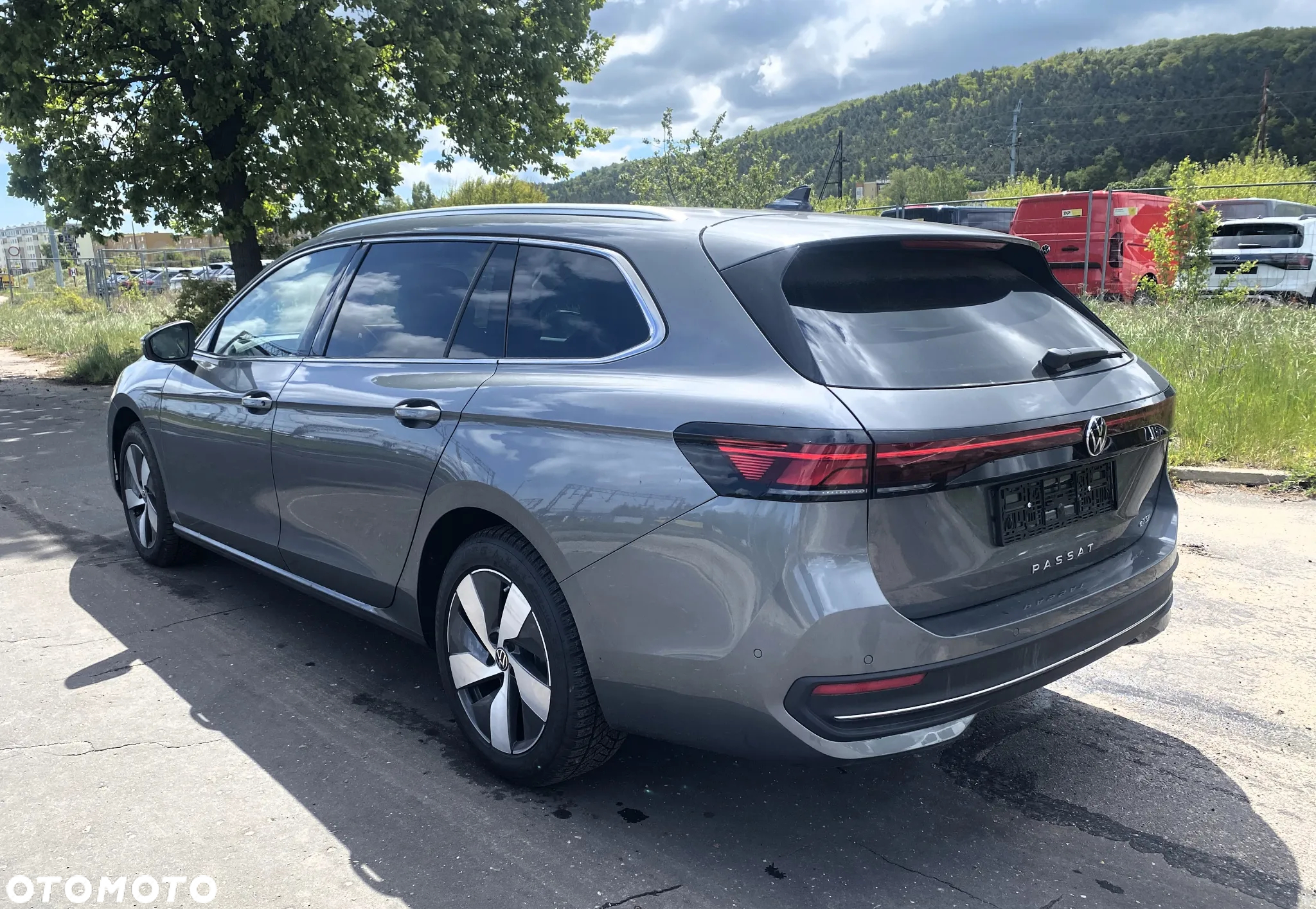 Volkswagen Passat - 7