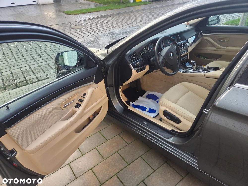 BMW Seria 5 520d - 7