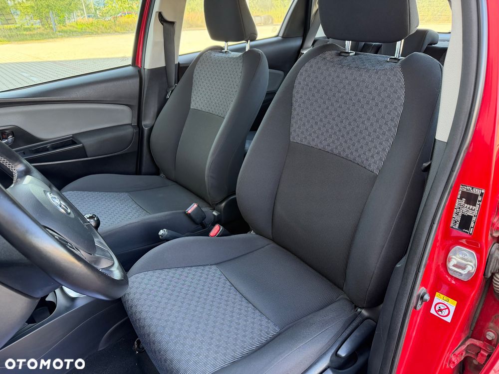 Toyota Yaris 1.33 Life EU6 - 11