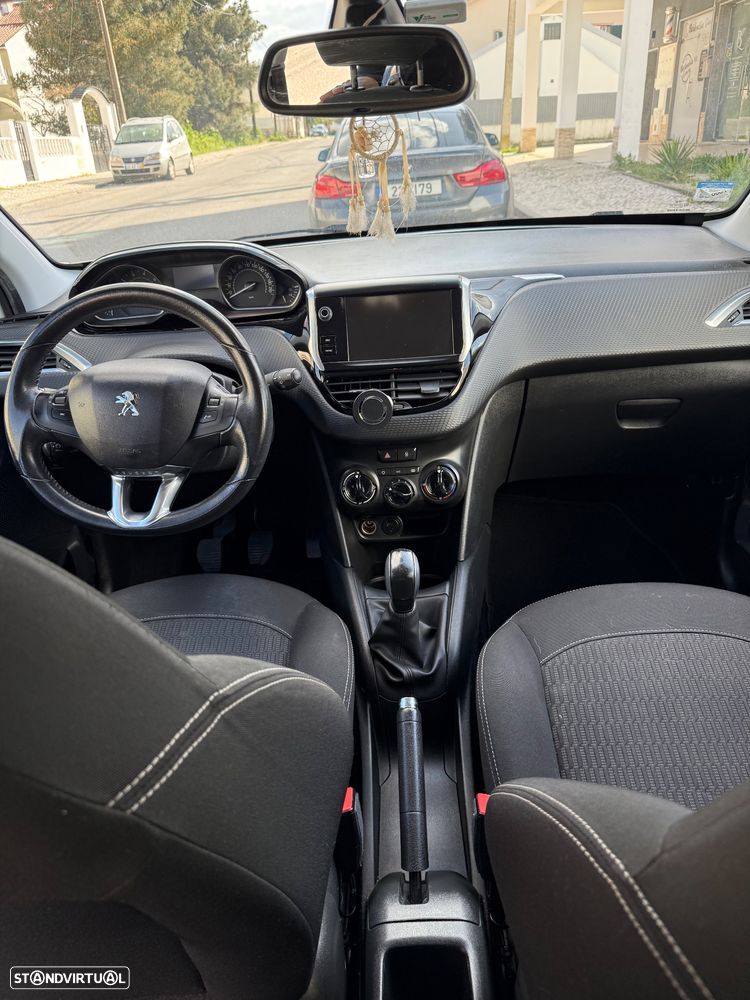 Peugeot 208 1.2 PureTech Active - 7