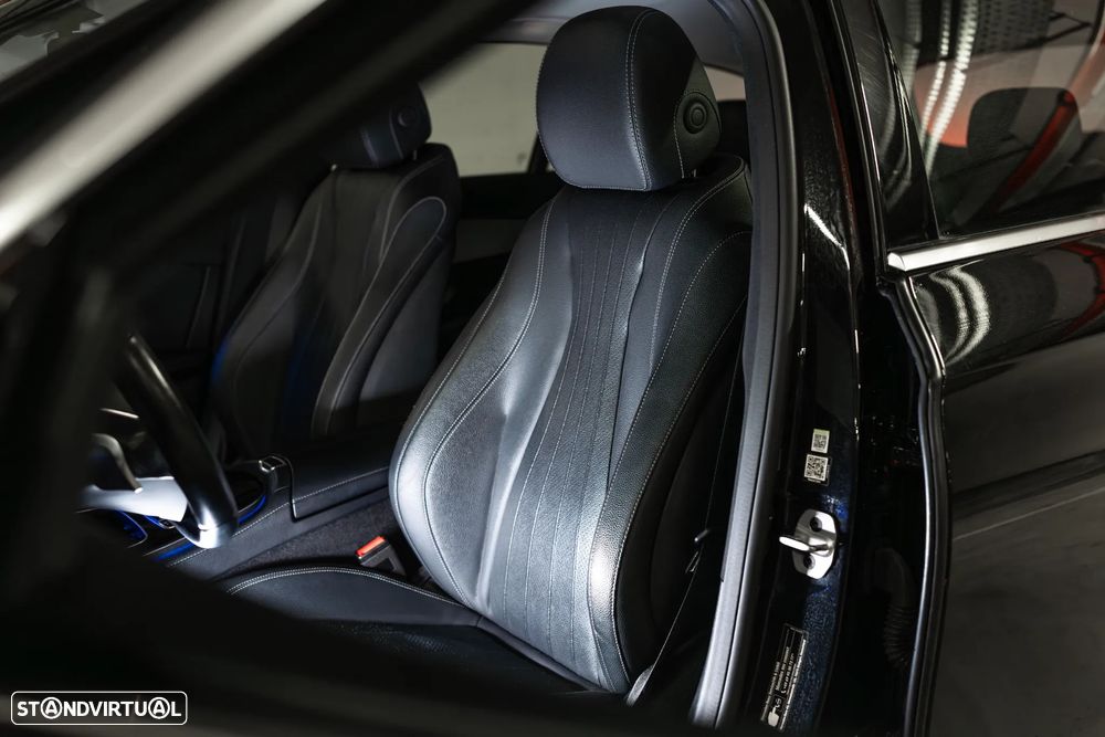 Mercedes-Benz E 300 - 15