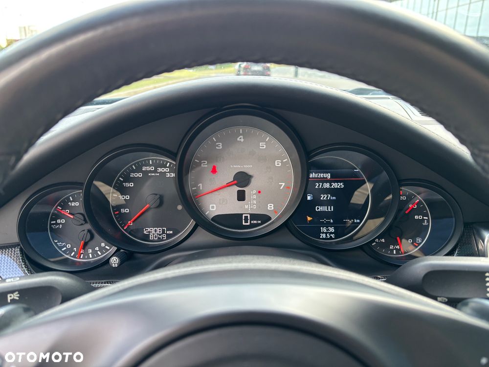 Porsche Panamera 4S - 18