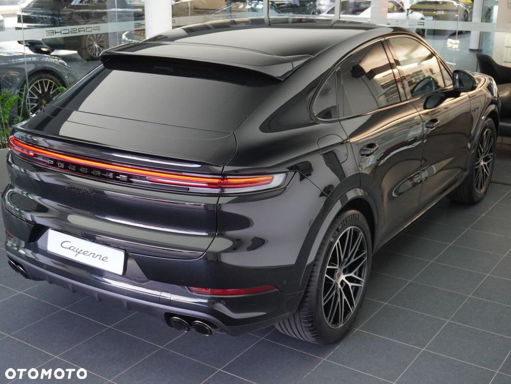 Porsche Cayenne E-Hybrid PHEV Black Edition - 16