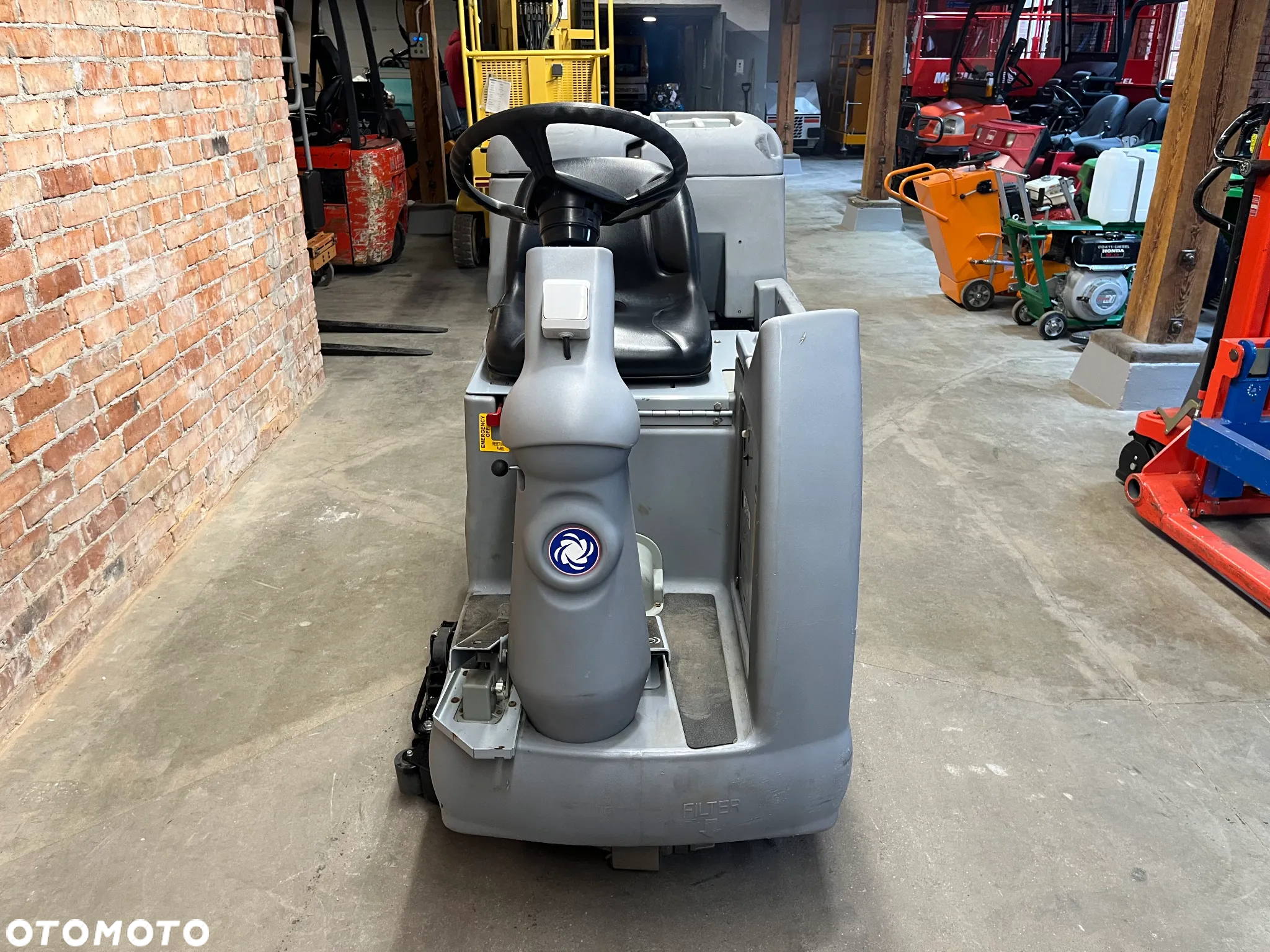 Inny NILFISK BR800S - 8