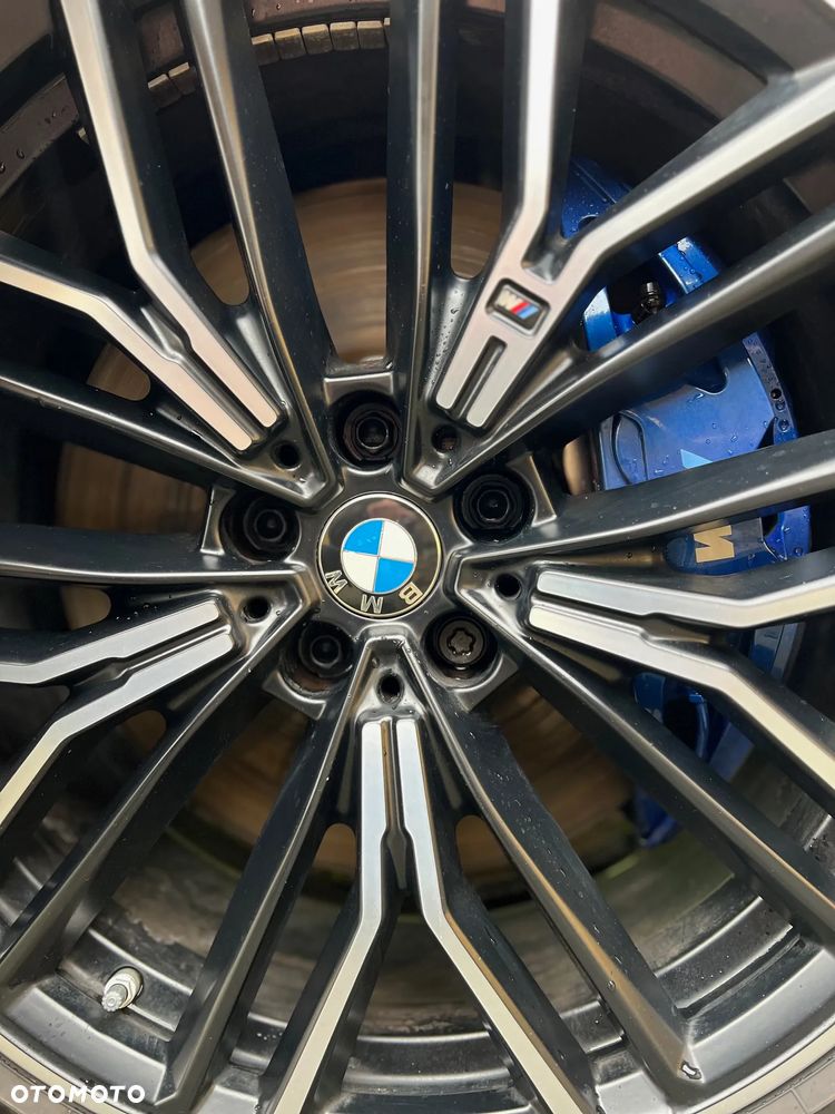 BMW Seria 5 530d xDrive Touring M Sport Edition - 35