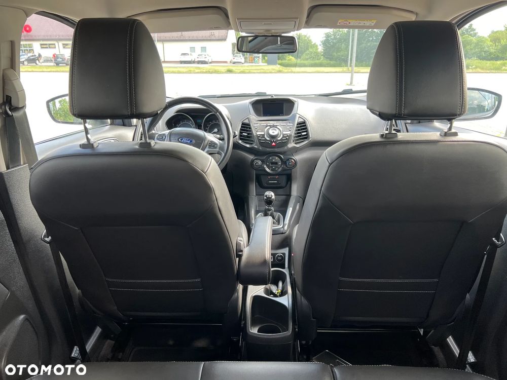 Ford EcoSport - 12