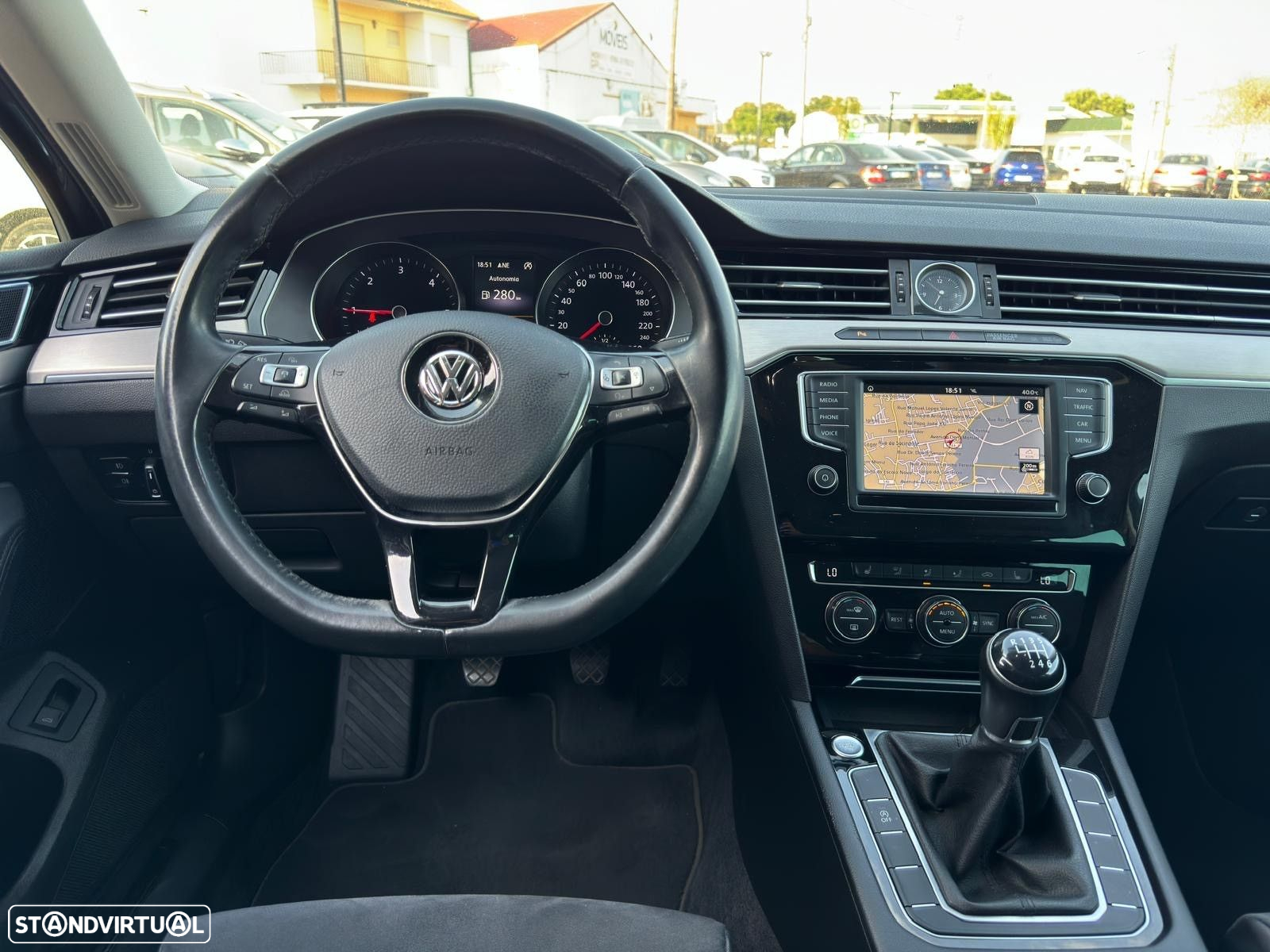 VW Passat Variant 2.0 TDi Highline - 19