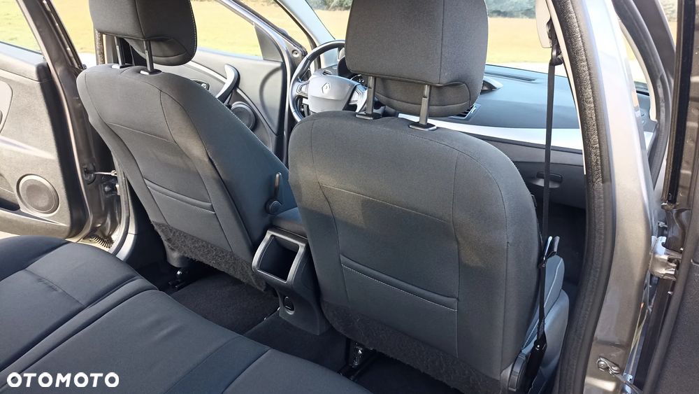 Renault Megane 1.6 16V Dynamique - 9