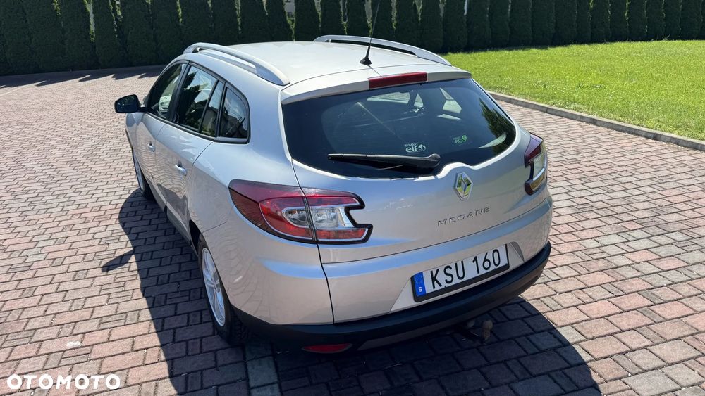 Renault Megane 1.6 16V 110 Expression - 10