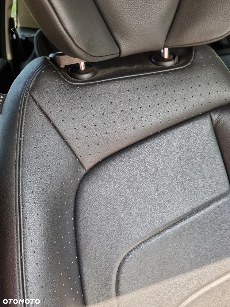 Citroën C4 Picasso e-HDi 115 Business Class - 13