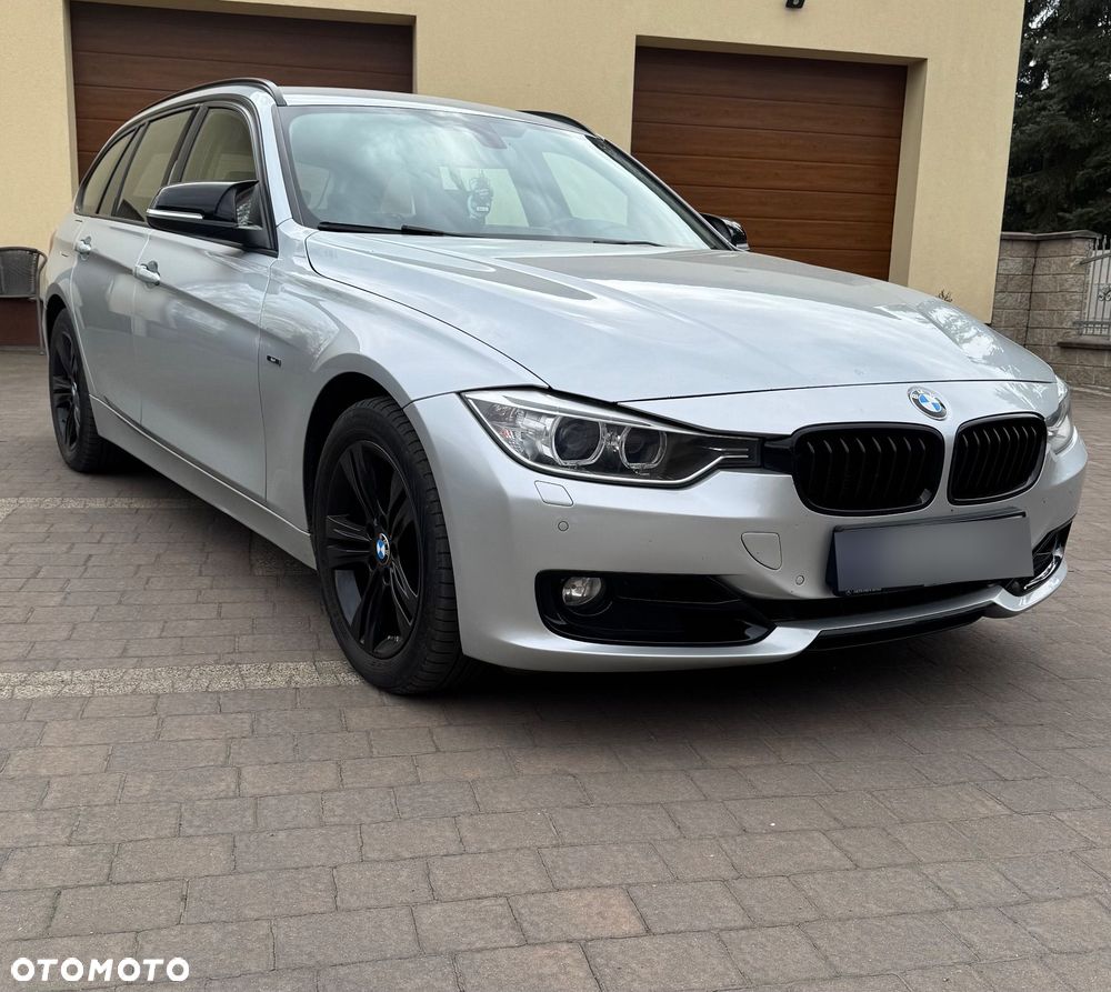 BMW Seria 3 320i Sport Line - 1