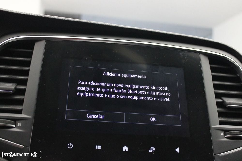 Renault Mégane Sport Tourer 1.6 E-Tech Plug-In Zen - 19