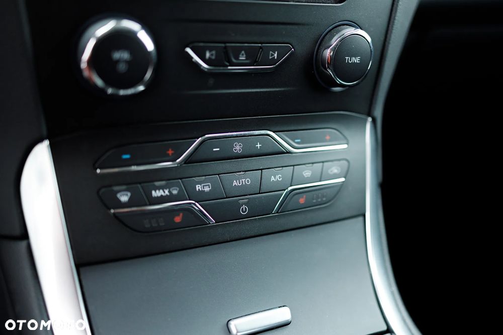 Ford S-Max 2.0 EcoBlue Titanium - 13