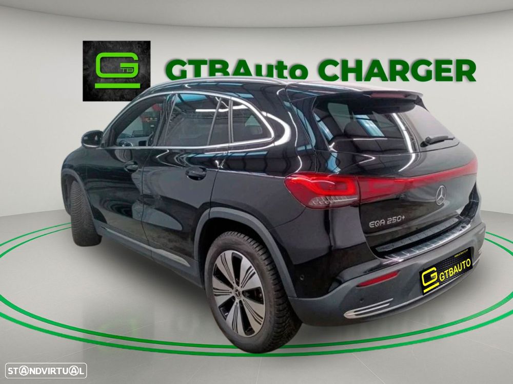 Mercedes-Benz EQA - 10