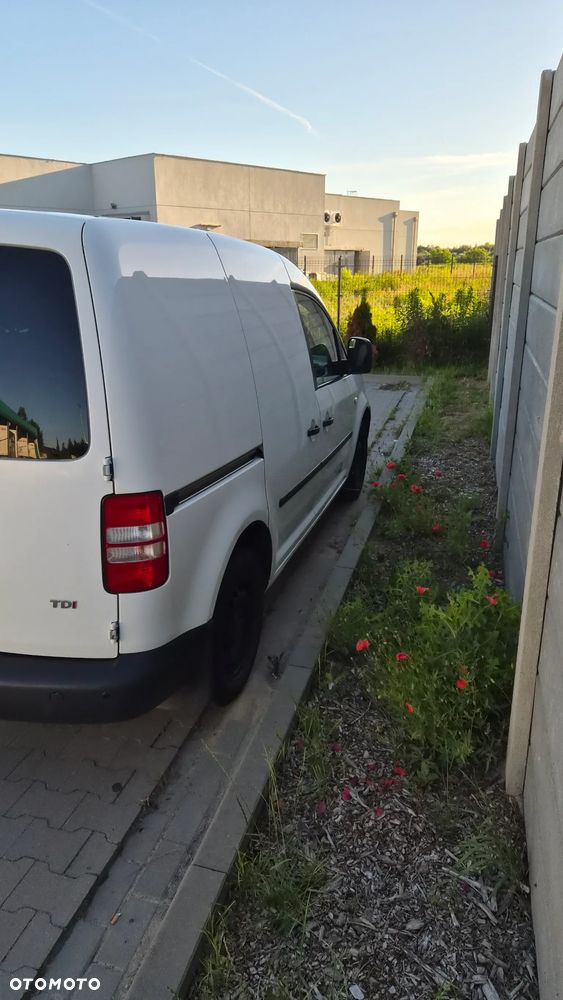 Volkswagen Caddy - 4