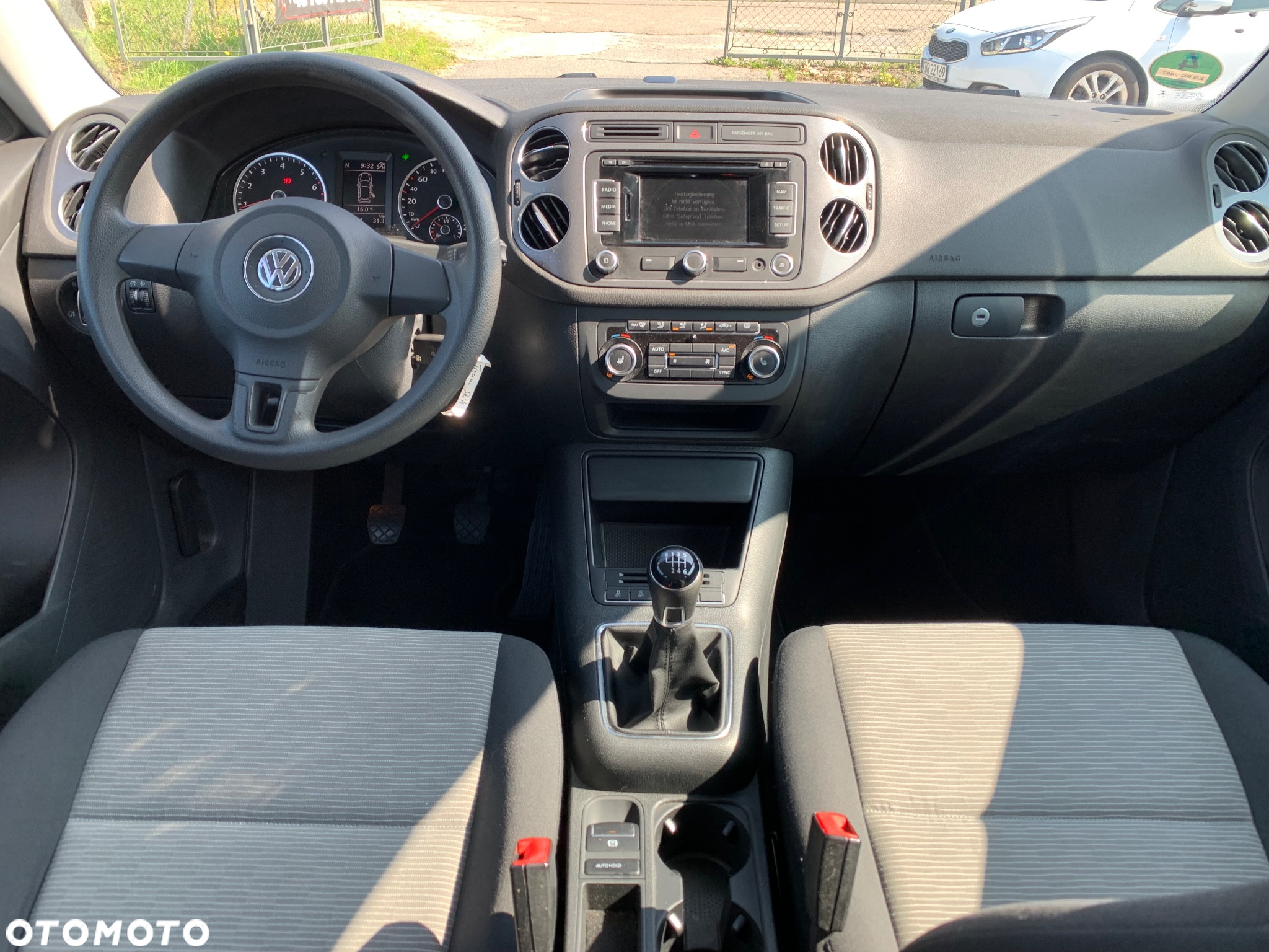 Volkswagen Tiguan - 38