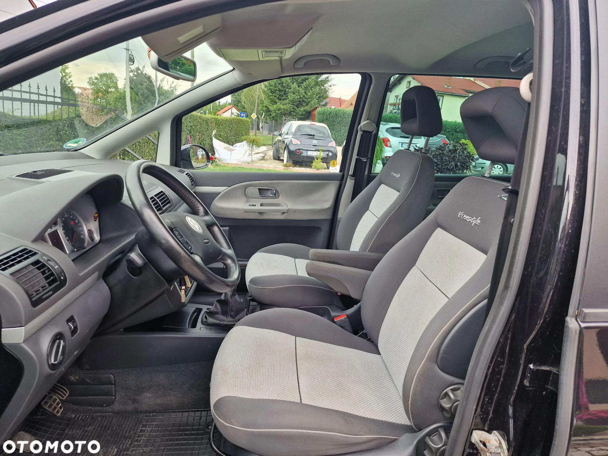 Volkswagen Sharan 2.0 TDI DPF Highline - 11