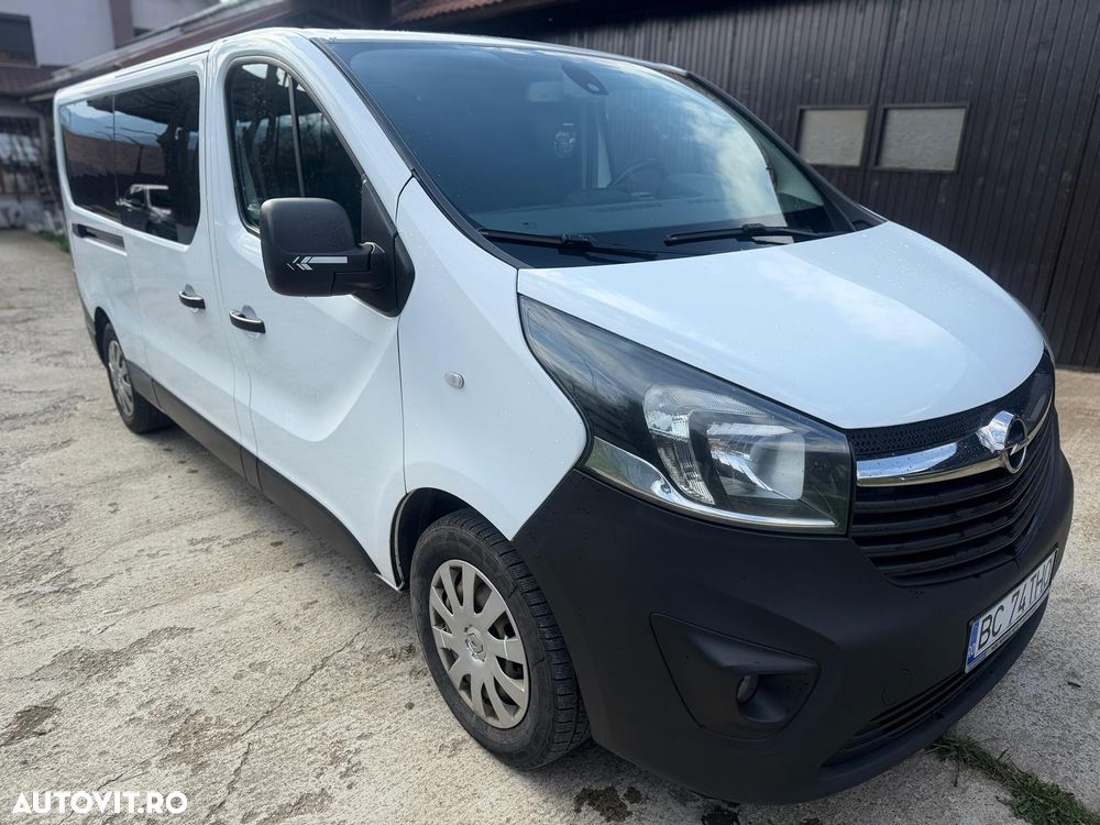 Opel Vivaro Combi L1H1 2.7 t Start/Stop - 2