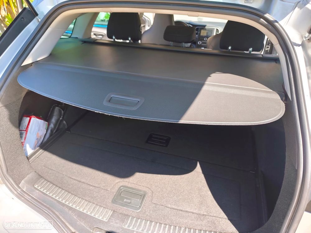 Renault Mégane Sport Tourer 1.5 dCi GT Line - 37