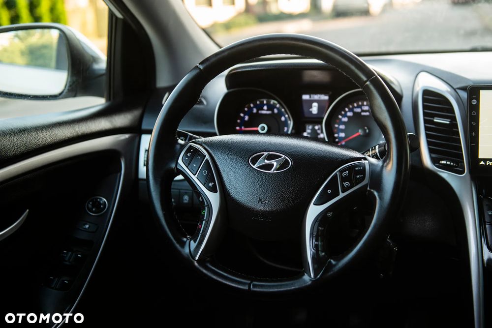 Hyundai i30 1.4 Comfort - 32