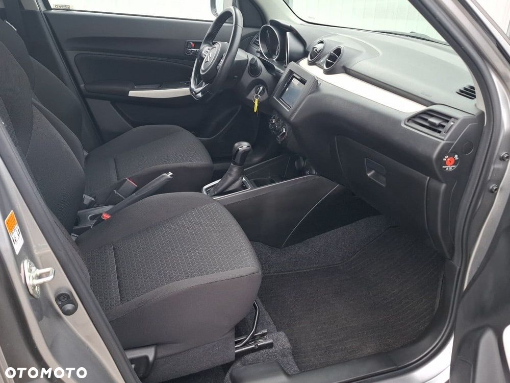 Suzuki Swift - 21