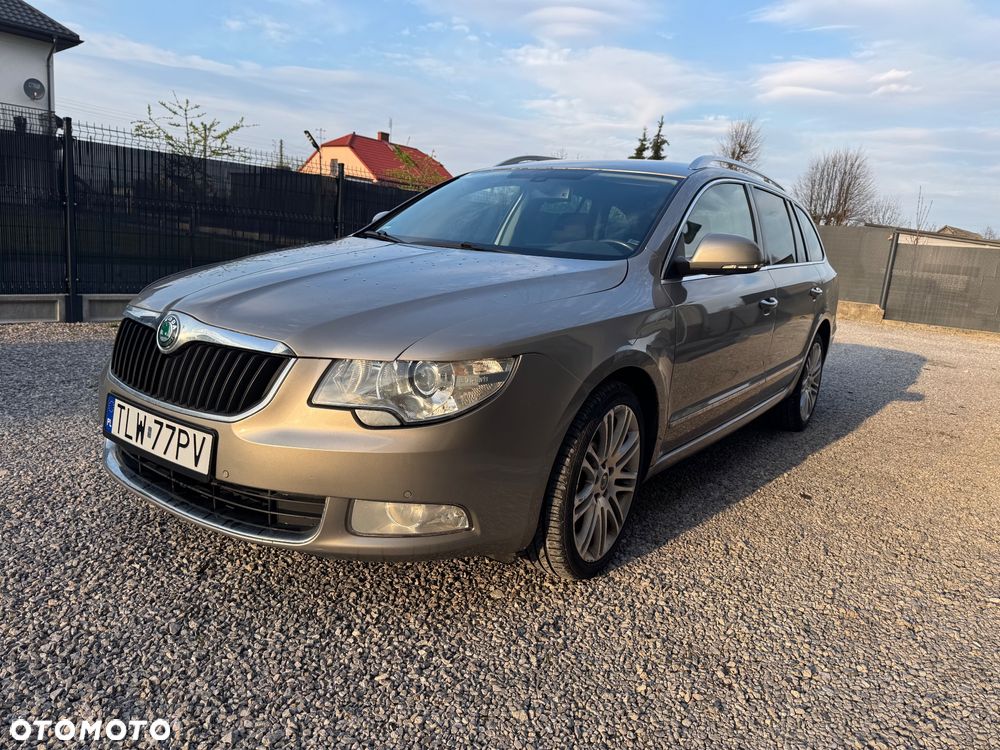 Skoda Superb 2.0 TDI PD Elegance - 1