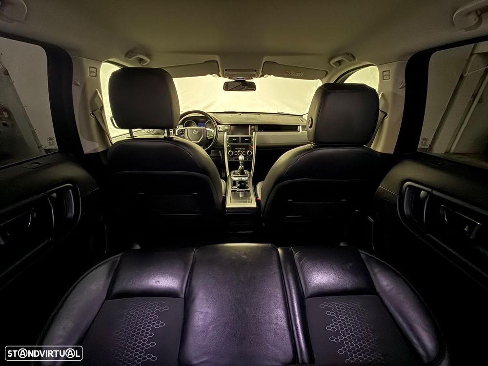 Land Rover Discovery Sport - 22