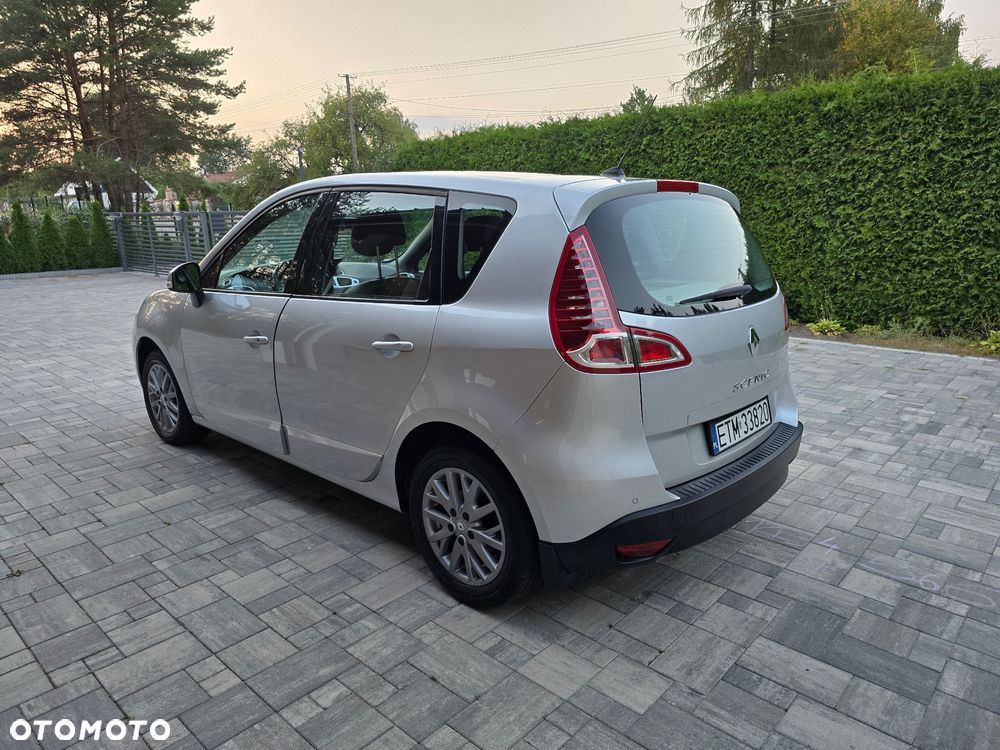 Renault Scenic 2.0 16V 140 CVT Bose Edition - 3