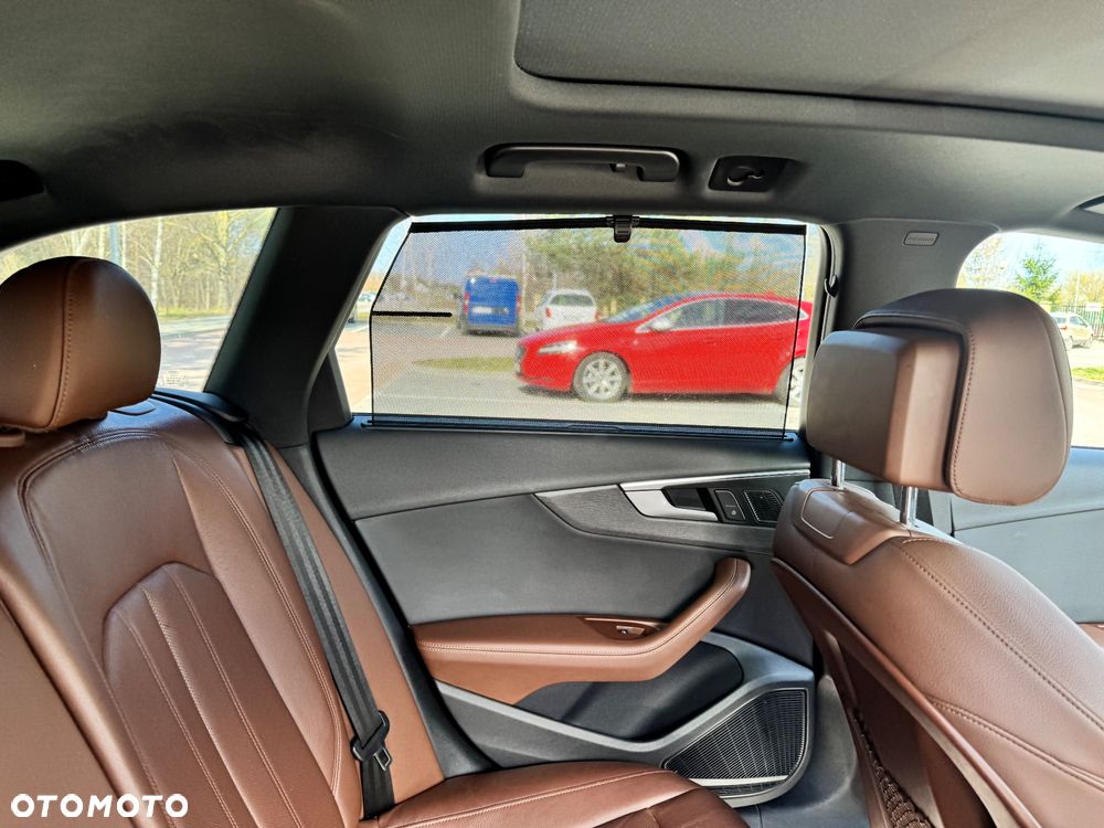 Audi A4 Allroad - 22
