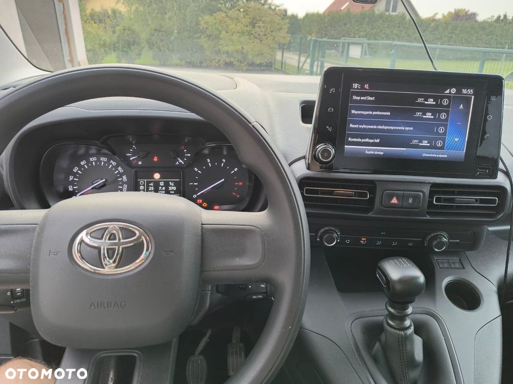 Toyota Proace City Verso Long 1.2 D-4T Business - 4