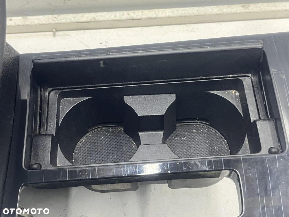 Tunel środkowy Mazda 6 II GH 07-12r. podłokietnik uchwyt na kubki EU gs1d-64426 - 4