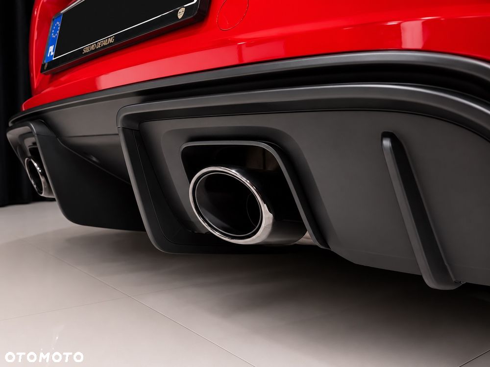 Porsche 718 Cayman GPF GT4 PDK - 11