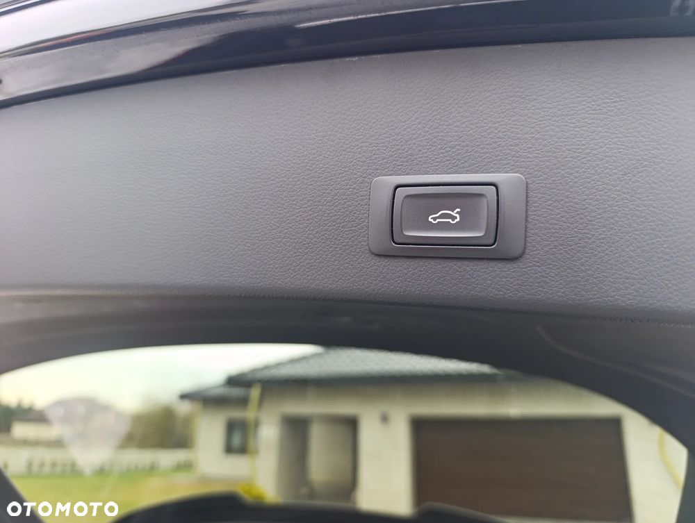 Audi A6 Avant 2.0 TDI Ultra DPF S tronic - 22