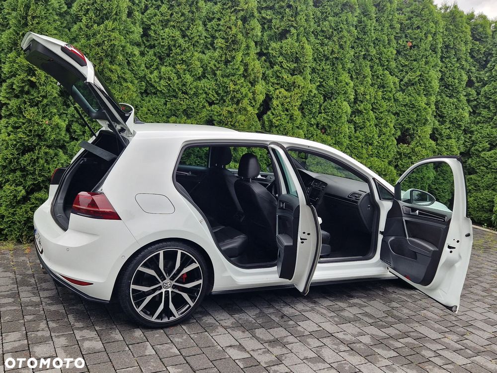 Volkswagen Golf GTD 2.0 TDI SCR DSG - 15