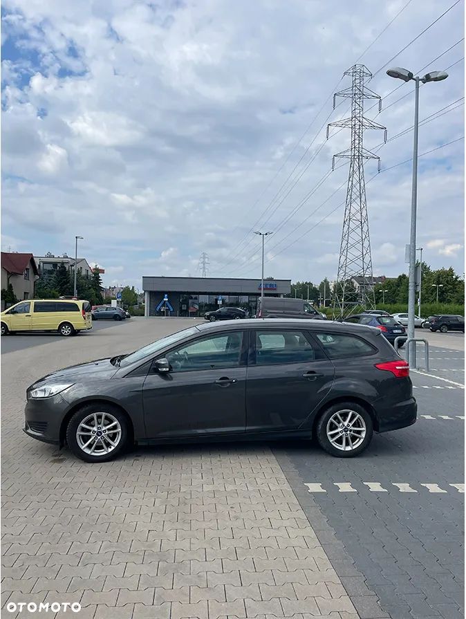 Ford Focus 1.6 Trend - 2