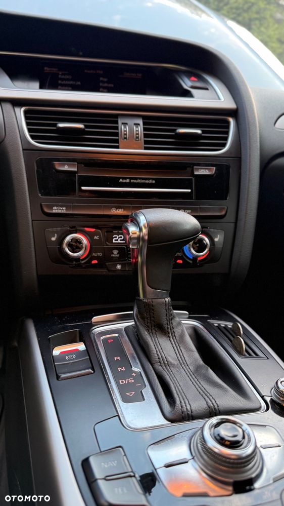 Audi A4 Avant - 19