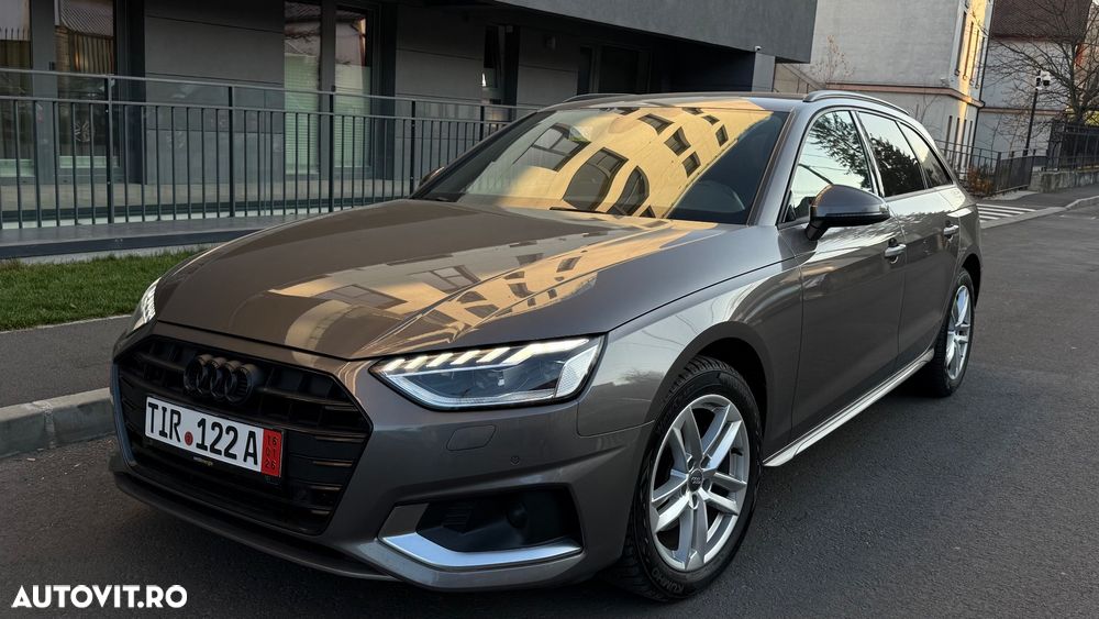 Audi A4 35 TDI S tronic - 2