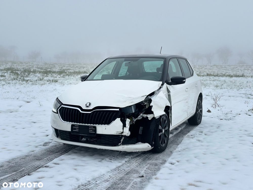 Skoda Fabia 1.0 Style Color - 6