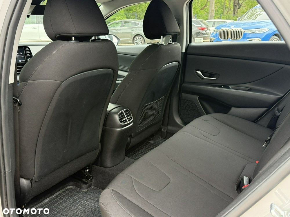 Hyundai Elantra 1.6 Smart CVT - 14