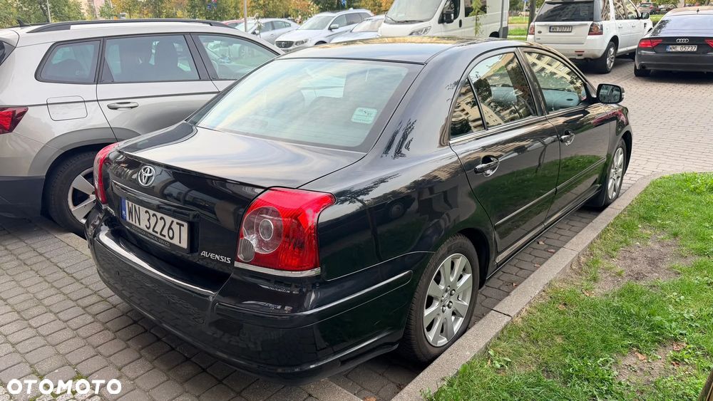 Toyota Avensis 1.8 VVT-i Sol - 7