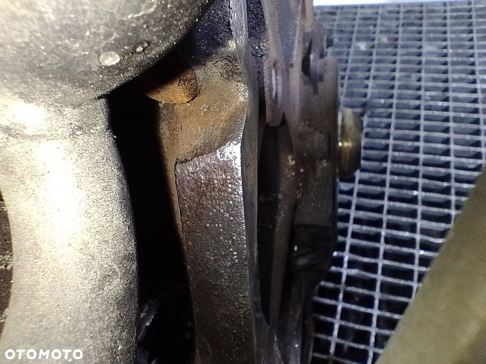 SILNIK VW PASSAT B6 BKP 2.0 TDI - 10