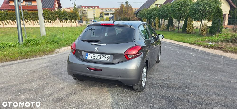 Peugeot 208 1.5 BlueHDi Signature S&S - 5