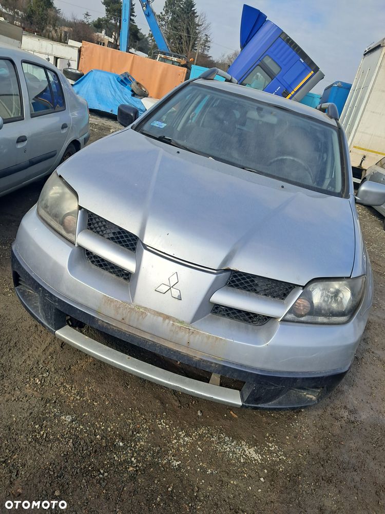 DAWCA CZĘŚCI MITSUBISHI OUTLSNDER I 01-08 2.0 B 16V 4G63 KL. A31 - 1