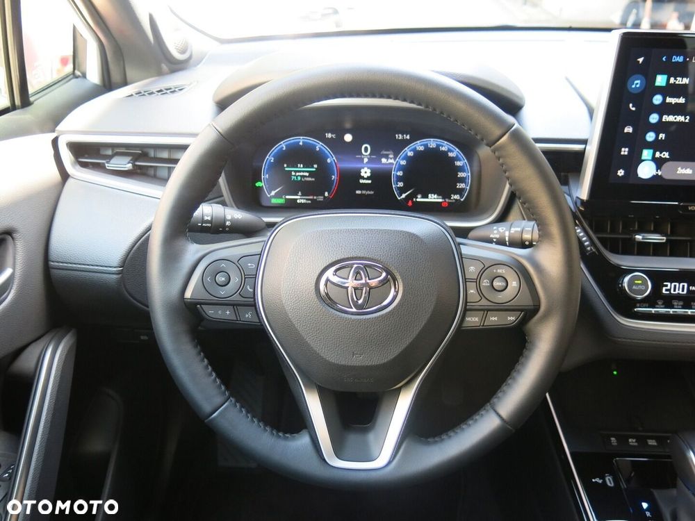 Toyota Corolla Cross 2.0 Hybrid Executive - 13