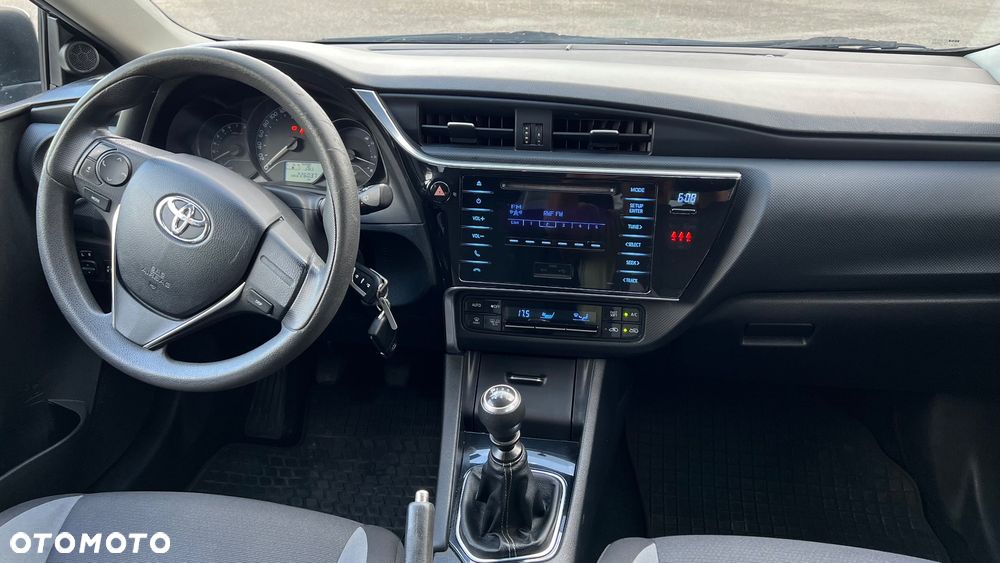 Toyota Auris 1.6 Active - 11