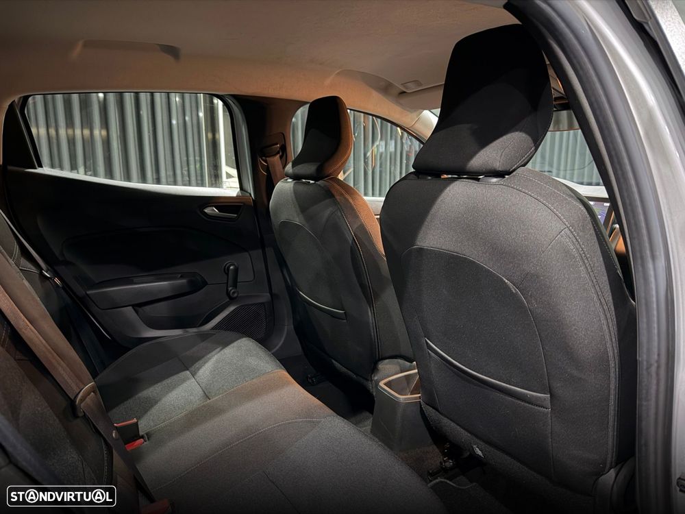 Renault Clio 1.0 TCe Intens - 29